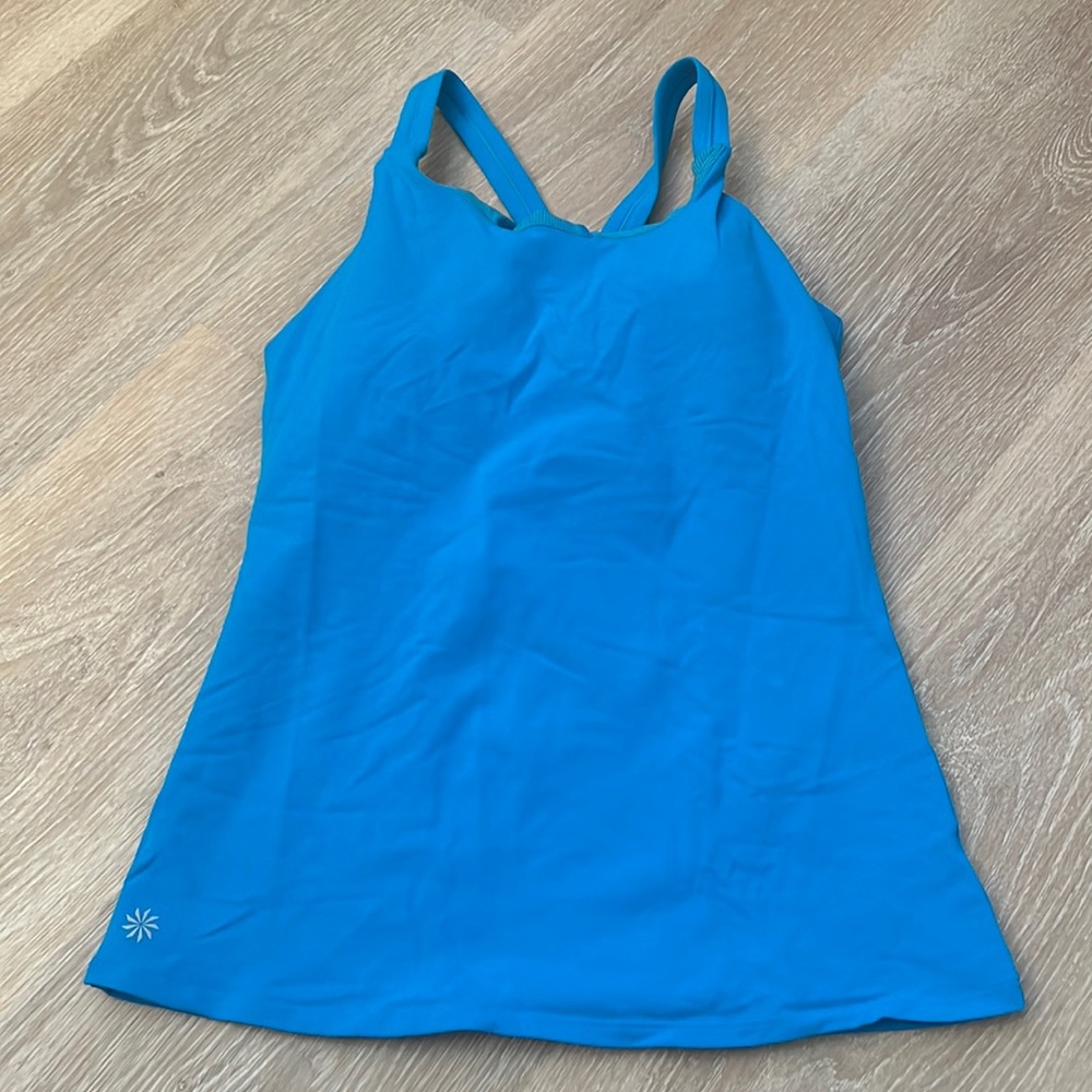 Athleta razor tank top! Size M | built in bra